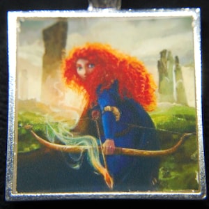 Disney Brave Princess Merida Scottish Arrow Silver Disney Pendant Necklace Jewelry Magnet Keychain Ornament