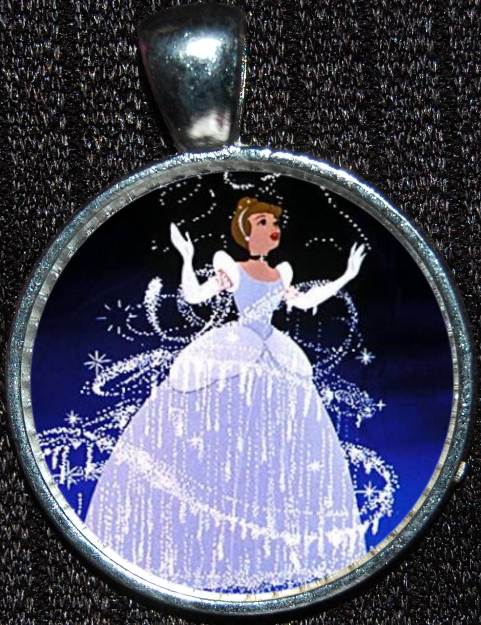 Princess Cinderella Glass Slipper Tattoo Flash Art Pinup -  Portugal