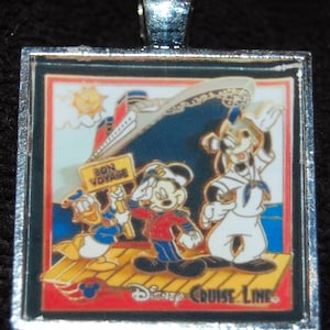 Disney Cruise Line Magic Wonder Fantasy Dream Silver Disneyland Pendant Necklace Jewelry