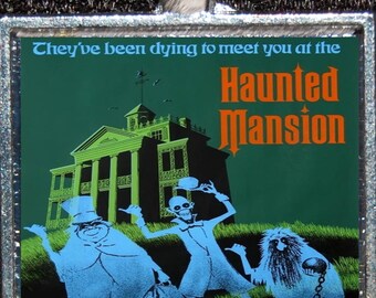 Haunted Mansion Hitchhiking Ghosts Disneyland Attraction Poster Walt Disney World Silver Pendant Necklace Jewelry Magnet