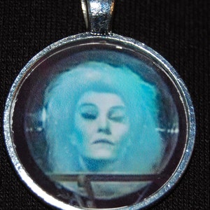 Haunted Mansion Madame Leota Disney Ghosts Silver Pendant Necklace Jewelry Magnet Disneyland Ball Round