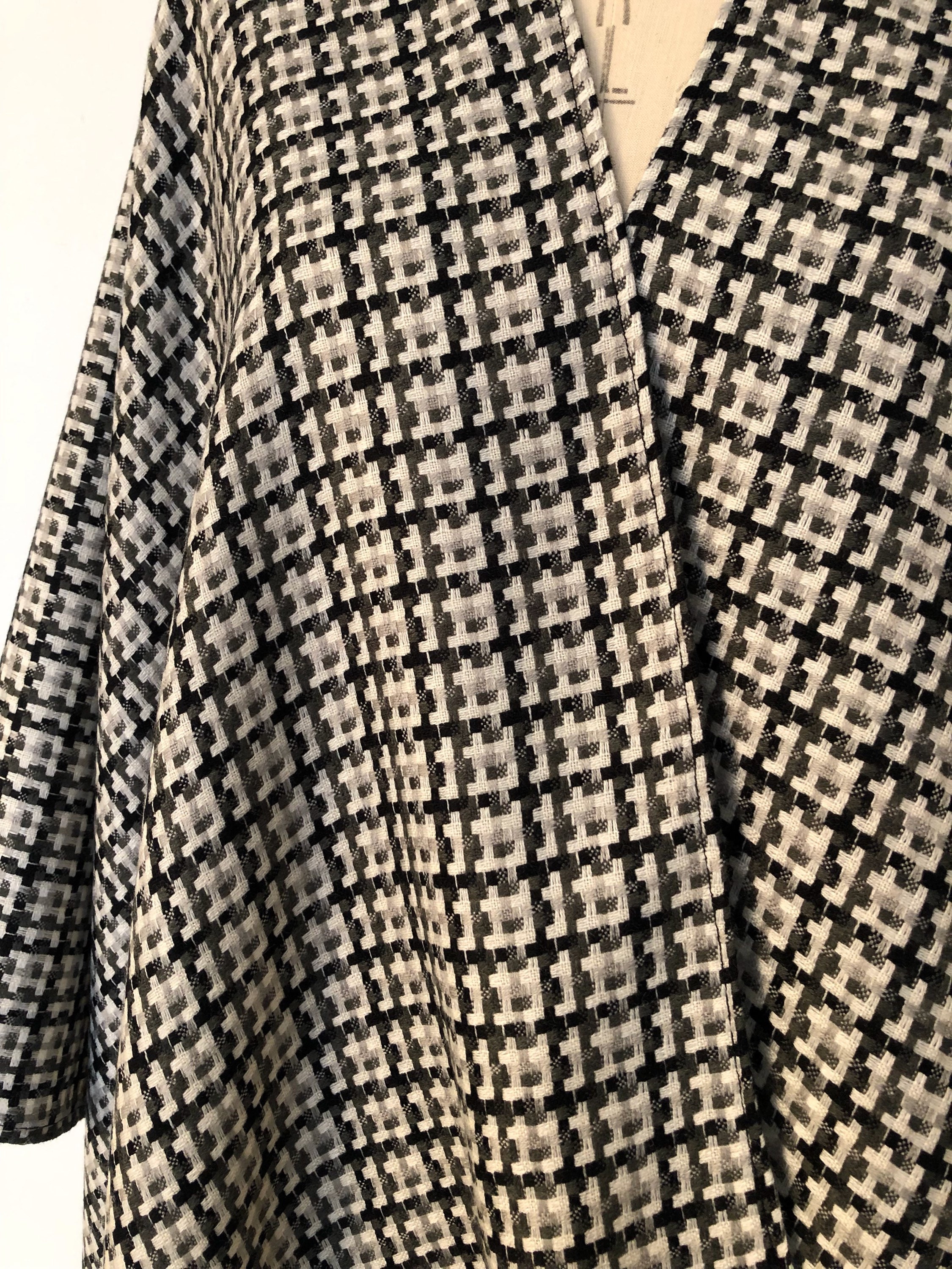 Grey Plaid Wool Cape Mens Gray Oversized Poncho Man Kimono - Etsy UK