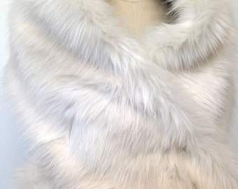 Ivory Fur Stole - Wedding Stole Ivory Faux Fur Shawl - Ivory Fur Bridal Shrug Scarf Cape -White Faux Fur Bolero - Gift for Her - Handmade UK