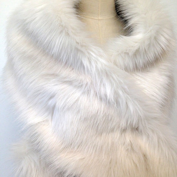 Ivory Fur Stole - Wedding Stole Ivory Faux Fur Shawl - Ivory Fur Bridal Shrug Scarf Cape -White Faux Fur Bolero - Gift for Her - Handmade UK