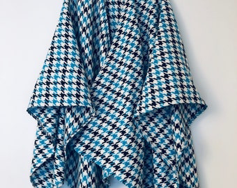 Mens Poncho Cape - Blue Houndstooth Wool Poncho Man Kimono - Winter Blanket Capes Poncho Mens - Blue Grey Wool Mens Poncho Cape Menswear UK