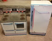 Vintage 1950s Wolverine Fridge and Stove Metal Tin Toys