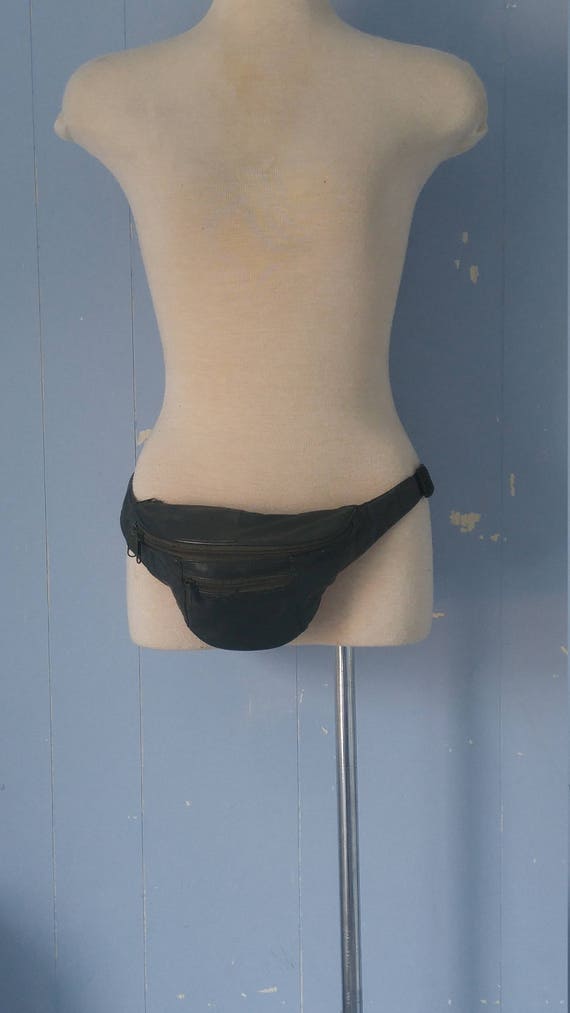 Vintage SOFT Leather Fanny Pack in Darkest Green/9