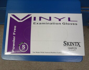 DESTASH SALE--NEW Vinyl Gloves~Size Small