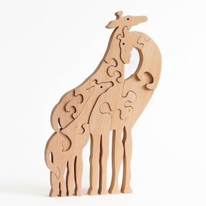 Giraffe family puzzle - Family of 3 4 keepsake - Mother's day ornament - Dad of 2 - Nursery shelf decor - Wooden safari animals kids toy