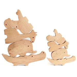 Set di giocattoli con animali da safari. Elefante, ippopotamo, giraffa, coccodrillo, statuetta in legno. Gioco di equilibrio per bambini piccoli. Regalo per il primo compleanno dei bambini da parte dei genitori