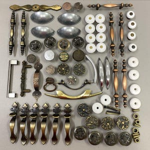 Mixed Lot 65+ Vintage Cabinet Hardware Knobs Cup Pulls Brass Bronze Porcelain