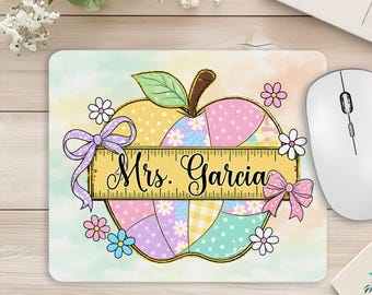 Alfombrilla de ratón personalizada para profesores: regalo de agradecimiento con nombre personalizado, alfombrilla de ratón con diseño de regla de Apple, accesorio de escritorio para la vuelta al cole, decoración para el aula.