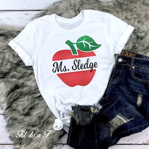 Personalized Glitter Apple Teachers T-Shirt, Gifts for Teachers, Back to School, Teacher Appreciation Gift