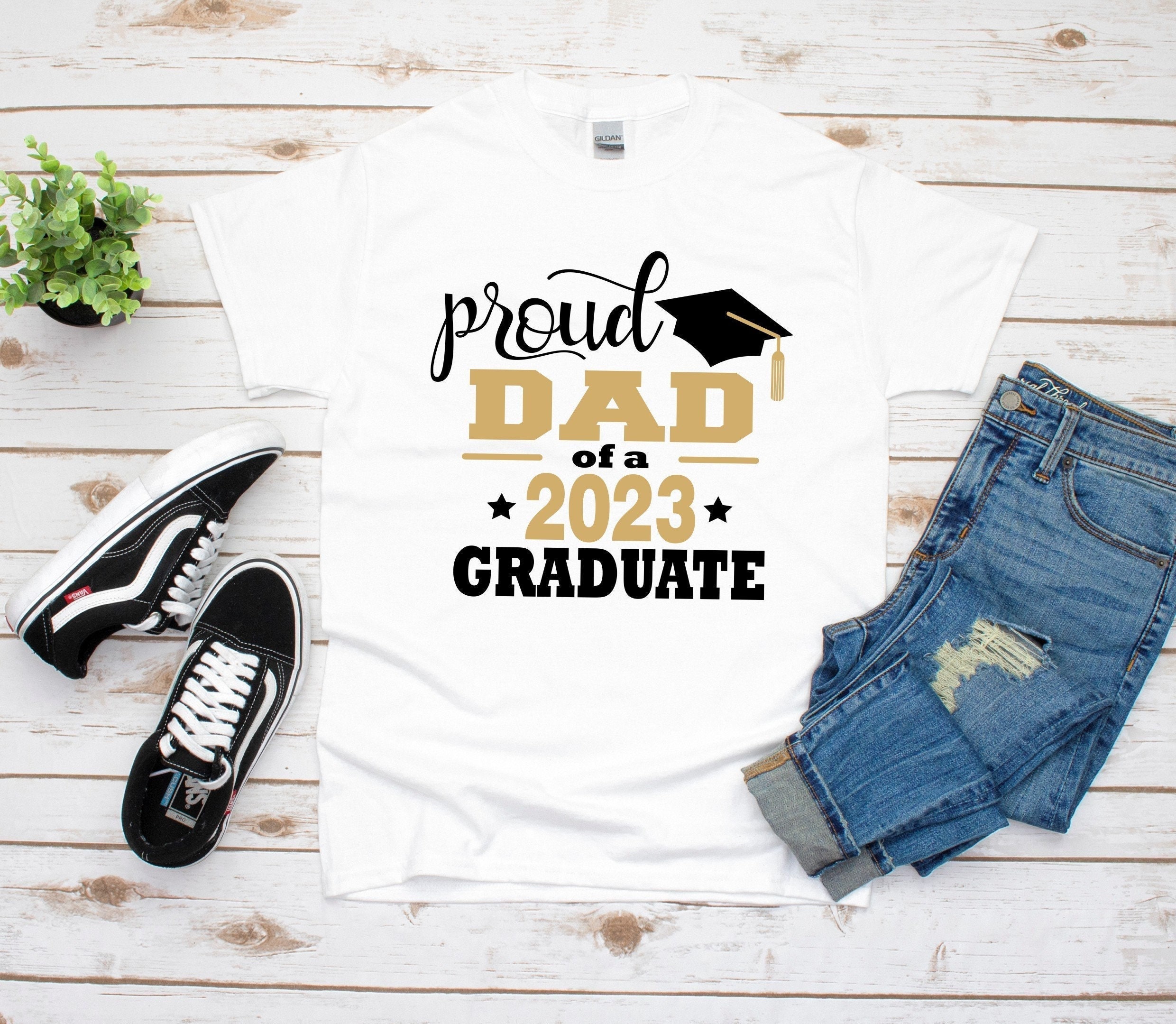 Proud Dad of a Graduate T-shirt Graduation Shirt Gifts image