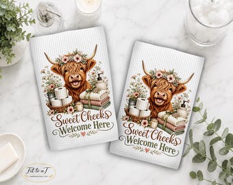 Highland Cow Bath Hand Towel, Funny Farmhouse Bathroom Decor, Guest Bath Towels, Housewarming Gifts