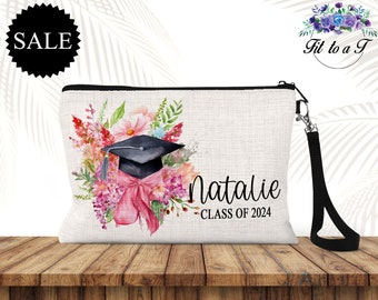 Personalized Graduation Cosmetic Bag, Graduation Cap Makeup Bag, Class of 2024, Toiletry Pouch, Graduate Gift, Gifts for Grads