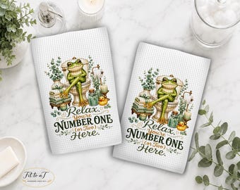 Frog Bath Hand Towel, Funny Guest Bathroom Decor, Farmhouse Decor, Housewarming Gifts