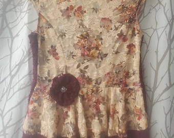 Romantic Chic Lacey Floral Fitted Top, Upcycled, One-of-a-Kind Size Medium