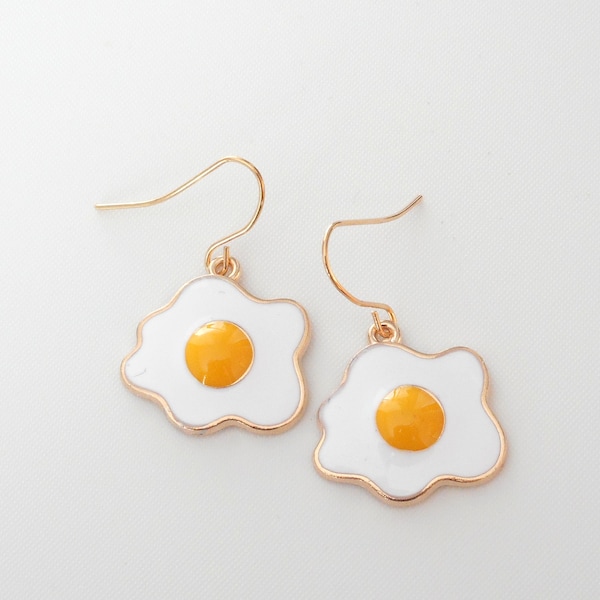 0.8" gold tone enamel fried Egg Charm earrings