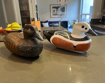STELLER’S Eider pair of hollow hunting decoys by Stan Vath of Olivenhain CA