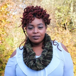 Handmade Custom Crochet Infinity Scarf image 10