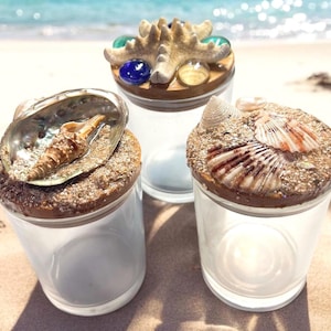 Seashell Decorated Glass Jar with Bamboo Lid, Coastal Decor, Candle Holder, Beach House Container, Keepsake Bottle, Stash Jar, Farmhouse