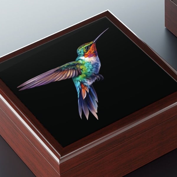 Stunning Hummingbird on a Ceramic & Wooden Box, Keepsake Memory Box, Ring Storage, Trinket, birds, bird, mom, dad, sister, birder