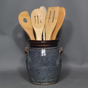 Utensil Holder In Speckled Hen Glaze