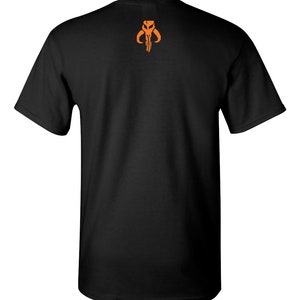 Camiseta de tío, camiseta genial de tío, Mandalore secreto, regalo para fan de Star Wars, camiseta de Disney, El Mandaloriano, camiseta de Star Wars, camiseta divertida, humor imagen 2