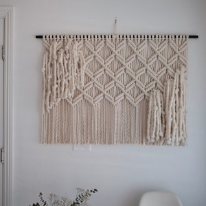 Beginner Friendly Macrame Pattern - Written PDF by Elsie Goodwin/Reform Fibers - Digital Macrame Pattern - Name: Extra Diamonds image 8