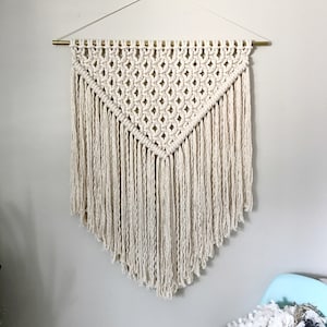 Macrame Pattern Written PDF by Elsie Goodwin/Reform Fibers Digital Macrame Pattern Instant download Name: XL Triangle image 3