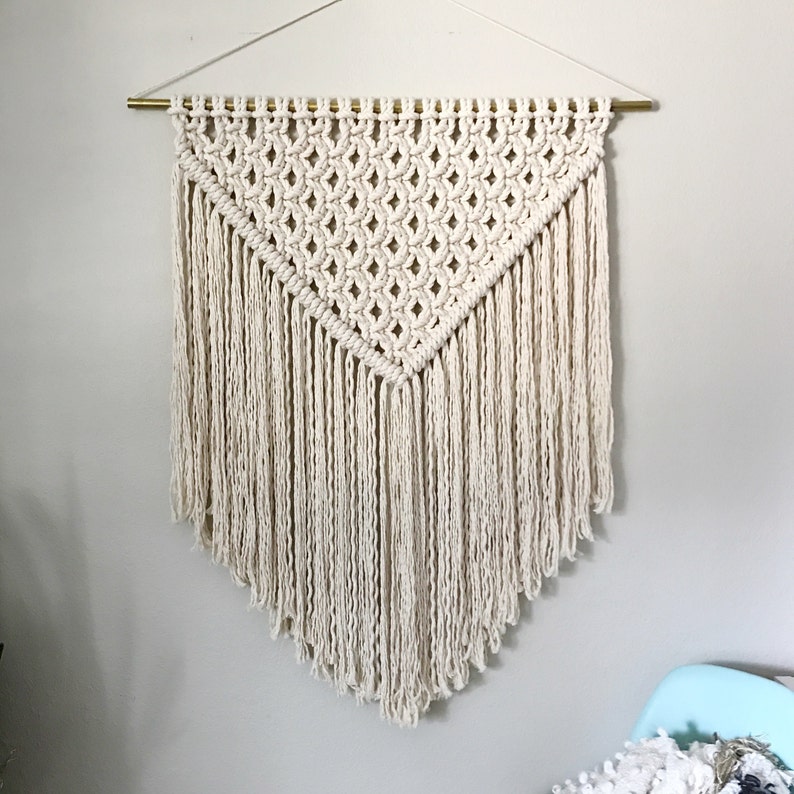 Macrame Pattern Written PDF by Elsie Goodwin/Reform Fibers Digital Macrame Pattern Instant download Name: XL Triangle image 3