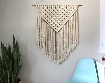 Macrame Pattern - Written PDF by Elsie Goodwin/Reform Fibers - Digital Macrame Pattern - Instant download - Name: XL Triangle