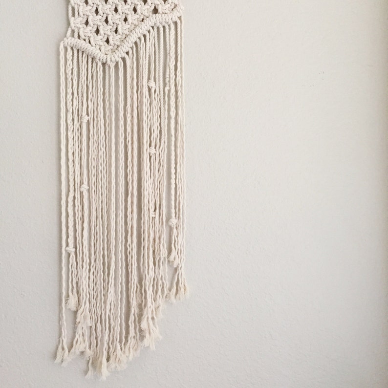 Macrame Wall Hanging Pattern – Interesting Fringe - DIY Beginner Macrame (Instant Download PDF) by Elsie Goodwin image 3