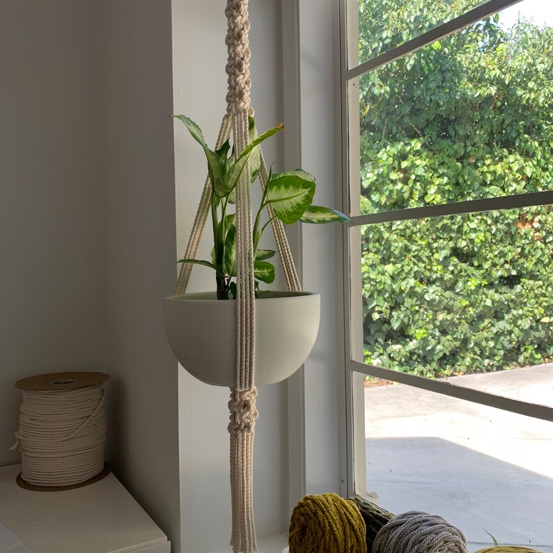 Round Mesh Macrame Plant Hanger