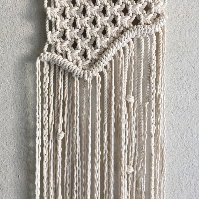 Macrame Wall Hanging Pattern – Interesting Fringe - DIY Beginner Macrame (Instant Download PDF) by Elsie Goodwin image 4