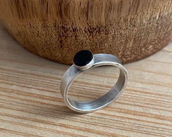 Natural Onyx Ring , Narrow Unisex Ring ,  Sterling Silver Ring , Ring With Black Onyx , Simple Black Stone Ring