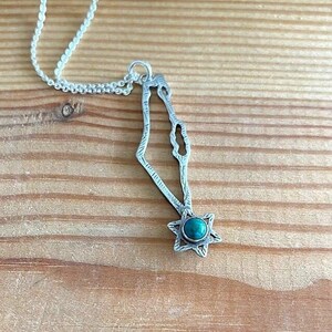 Pendentif carte d'Israël, collier juif en argent, collier carte d'Israël, pendentif en argent sterling État d'Israël, pierre d'Eilat