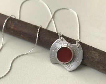 Pendentif en cornaline, pendentif en argent fait main, pendentif en pierre rouge, bijoux en cornaline