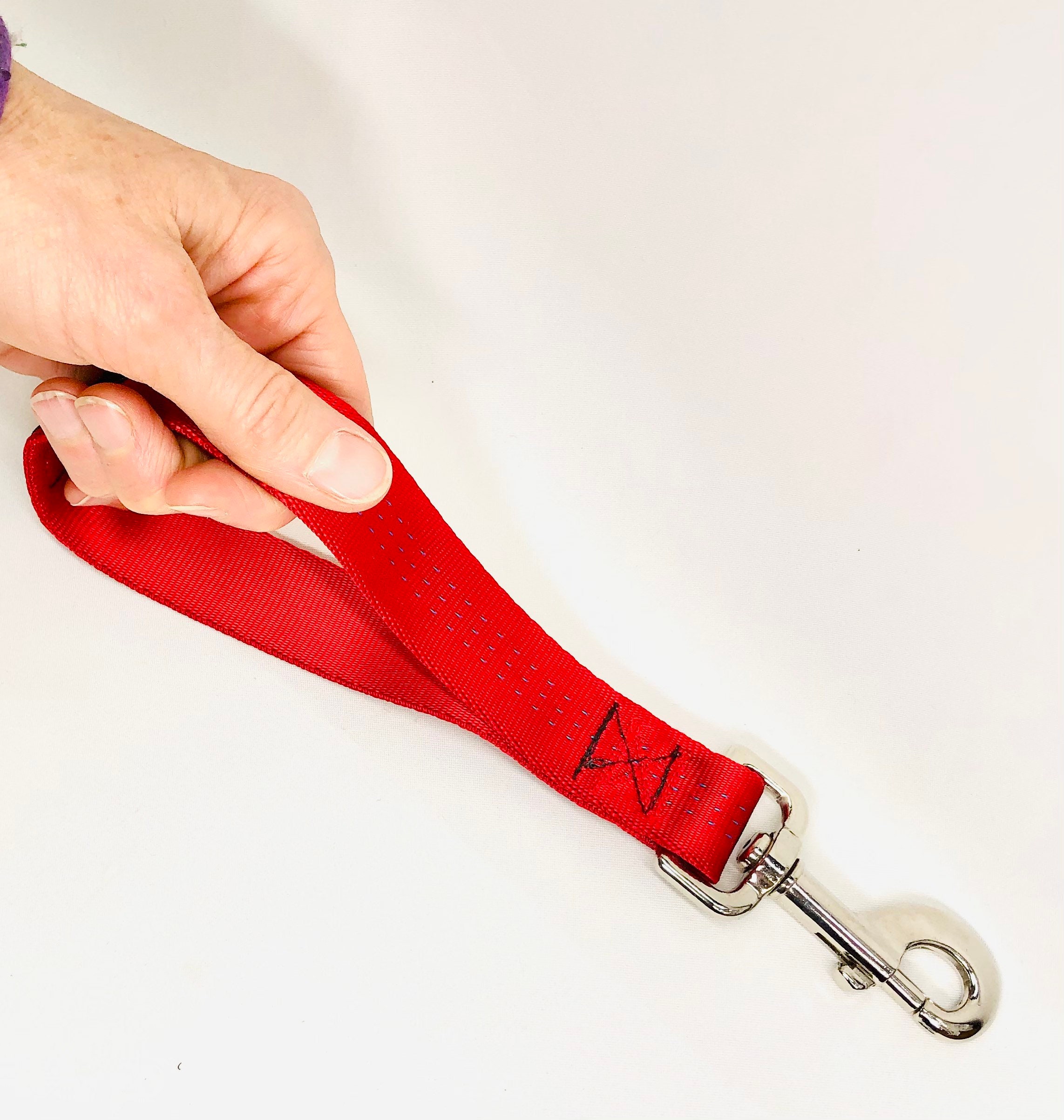 Silky Short Tab Dog Leash