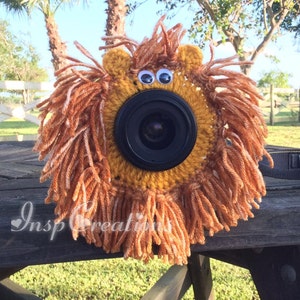 Crochet Lion Camera Buddy Lens Assistant, Handmade Lion Photography Accessory