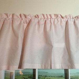 Soft Pink & White Gingham Valance ~ 42 Inches Wide