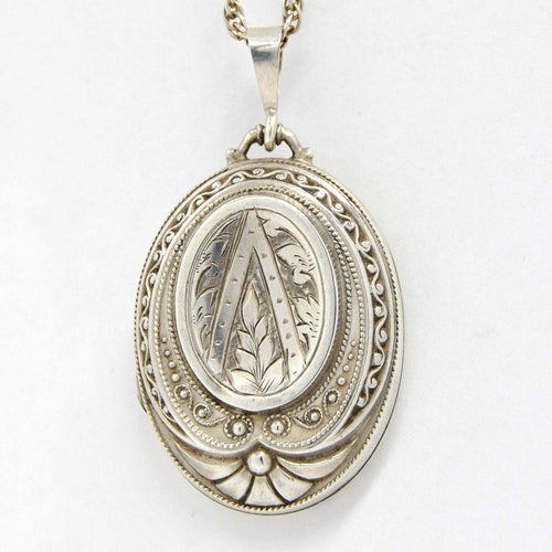 Solid 925 Sterling Silver Vintage Oval Locket Necklace for Etsy