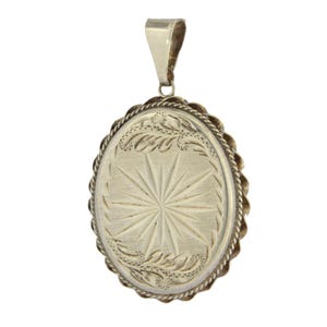 Vintage Oval Sterling Silber Medaillon