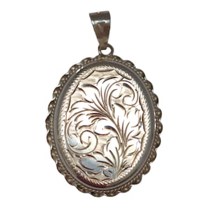 Vintage Sterling Silver Locket