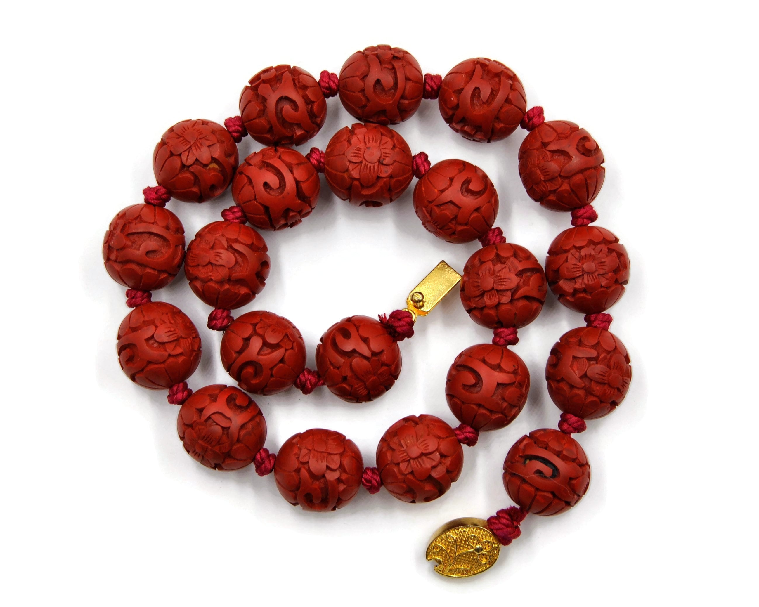 Vintage Cinnabar Carved Bead Necklace 