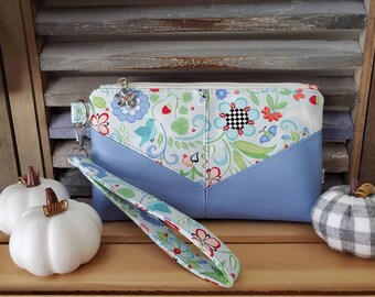 Floral Wrist Wallet