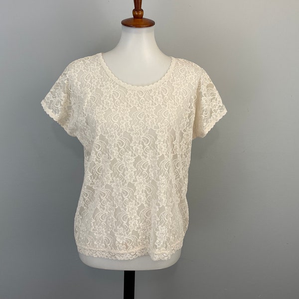 Vintage 90s Cream Lace Top Boudior Lace Blouse Short sleeve Semi Sheer White See Through Lace Shirt Stretchy Pullover 80s Plus Size Size 1X