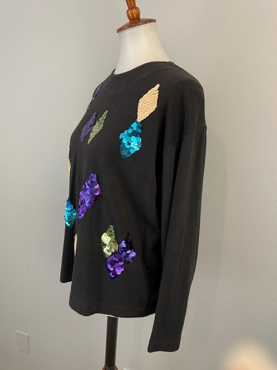 Vintage 2000’s sequin black top