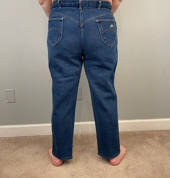 80s Chic Jeans Medium Wash High Waisted Jeans Straight Blue Jeans Mom Jeans  1980s Denim Trousers Retro Vintage Plus Size 37 X 27 37 Waist 